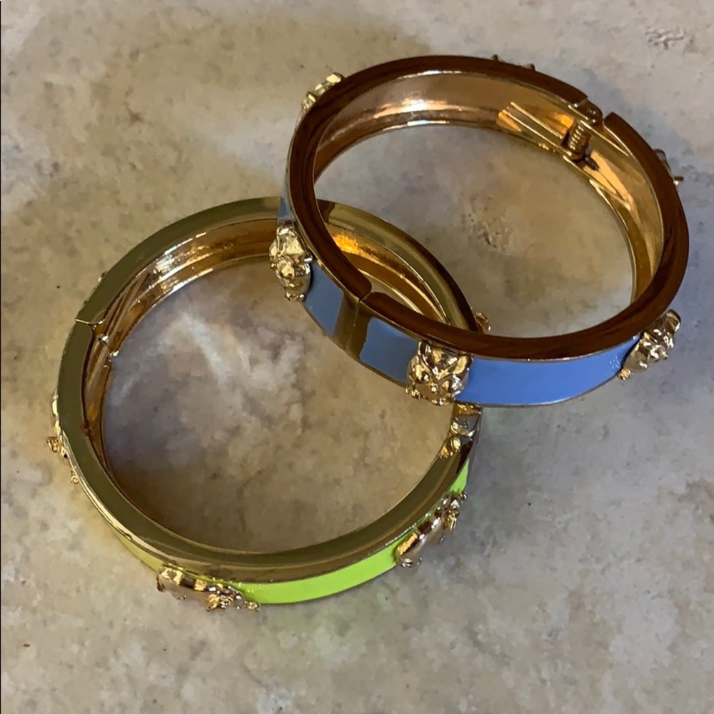Set of two enameled bracelets